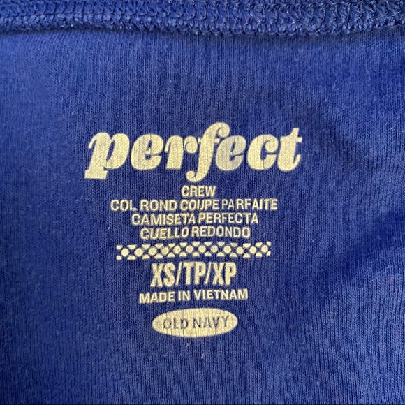 Old Navy XS Perfect Crew Tee - Picture 3 of 6
